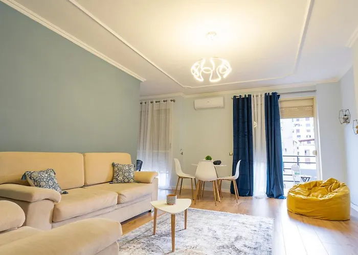 Cane New Bazaar Lejlighed