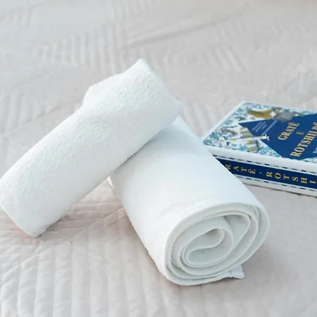 Cane New Bazaar Tirana